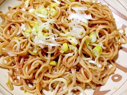 お肉なしでヘルシー☆桜エビの焼きソバ